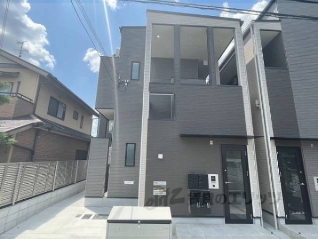 イロハ淀下津町外観写真2