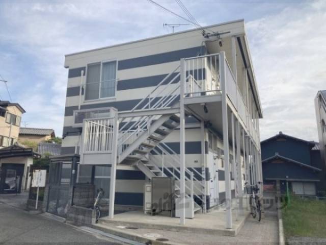レオパレスＡｄｖａｎｃｅ富雄外観写真2