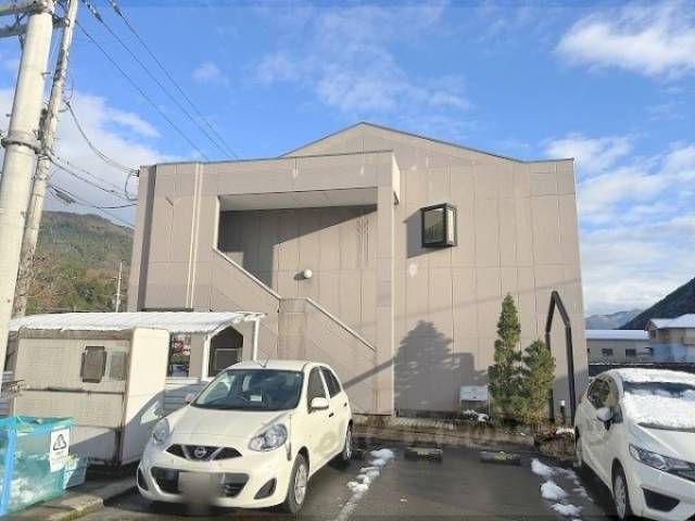 ワン・ピース外観写真2