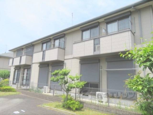 ラフォーレ柏原B棟外観写真2