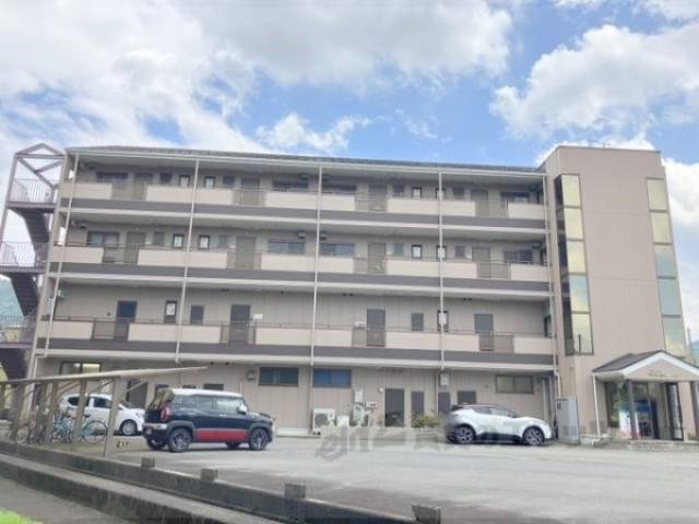 マンションベルエトワール外観写真3