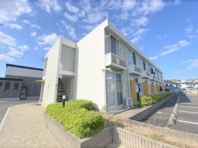 レオパレスＴａｋｕｙａ１外観写真1