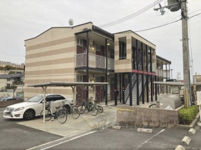 レオパレスサンコート学園前Ａ外観写真1