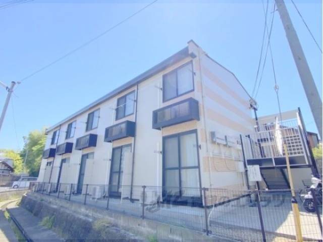 レオパレス大和郡山外観写真1