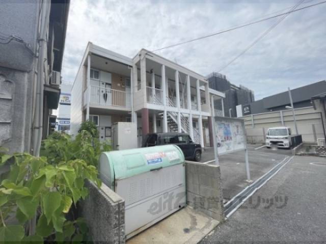 レオパレスドウマン外観写真1