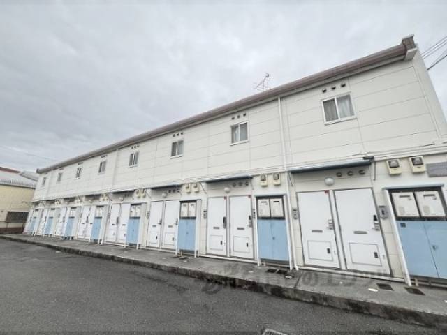 レオパレス葛原外観写真1