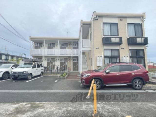 レオパレスグレイス４外観写真2
