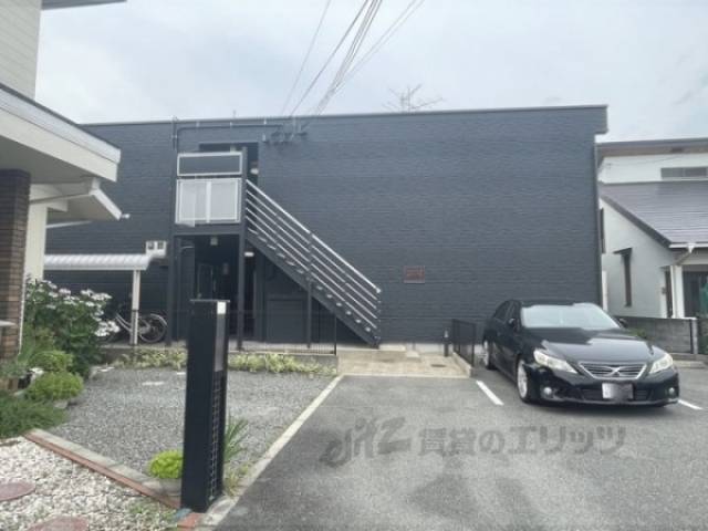レオパレス境橋外観写真2