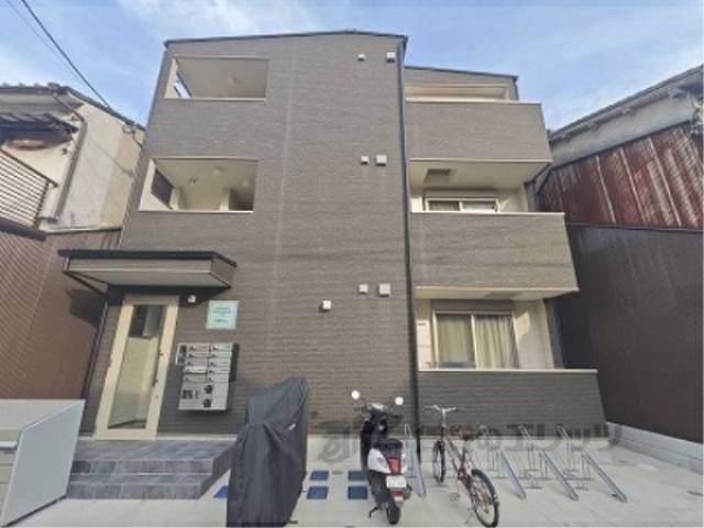 ジーメゾン大和郡山ルプレ外観写真1