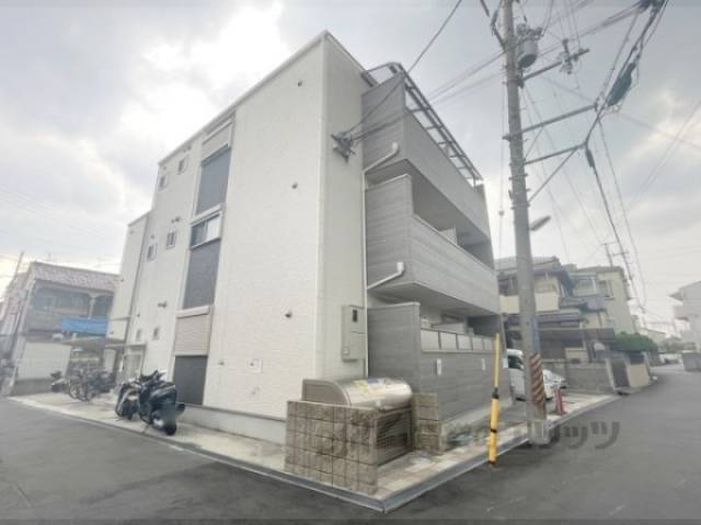 クリエオーレ萱島東外観写真3
