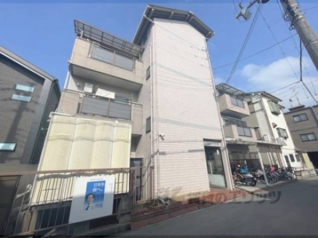 ロイヤルハイム日建外観写真3