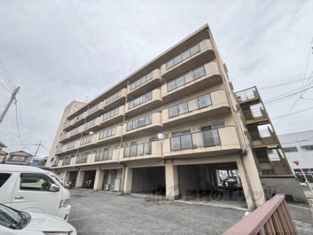 ベステイジ仁和寺外観写真3