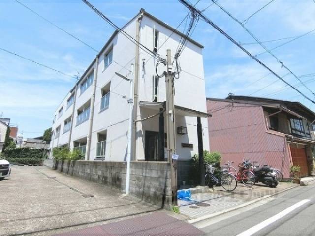 メゾンアルファ外観写真1