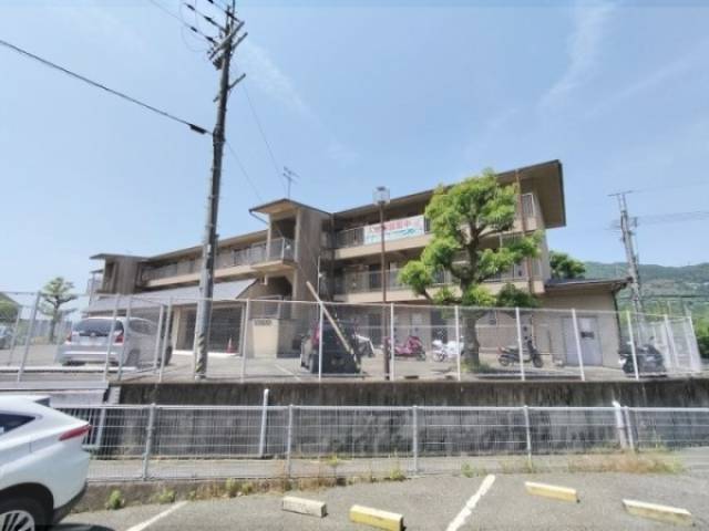 和州ロイヤルビル外観写真1