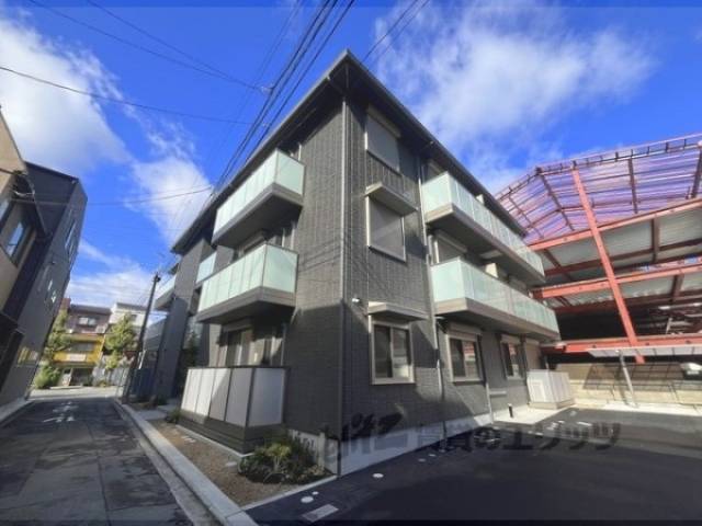 シャーメゾン　ディーノヴノー外観写真2