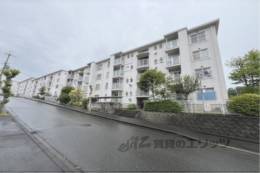 関屋あしびハイツ９棟外観写真