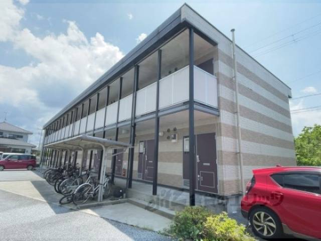 レオパレス南彦根２番館外観写真1