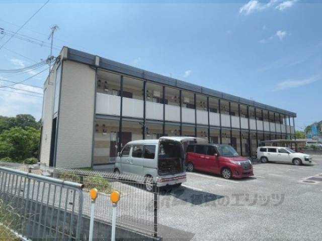 レオパレス南彦根２番館外観写真3