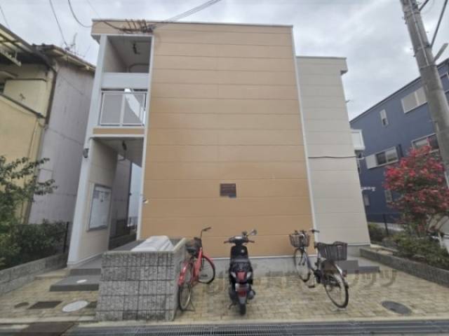 レオパレスＣＯＭＰＡＬ外観写真3