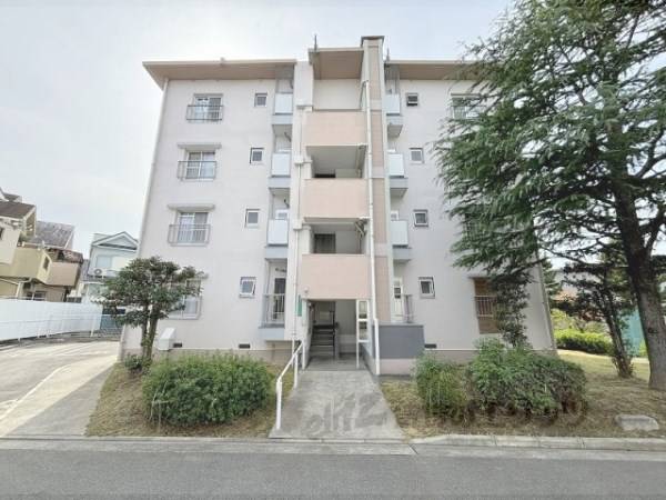 156028の外観写真