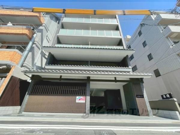 156082の外観写真