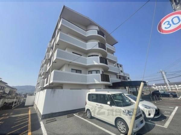 156095の外観写真