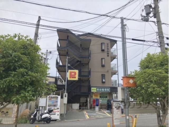エクセル池田外観写真3