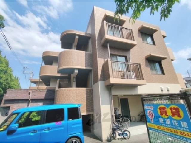 ラヴィーン・エミネンス外観写真2