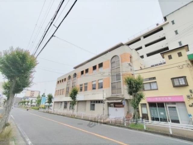 三郷駅前ビル外観写真1