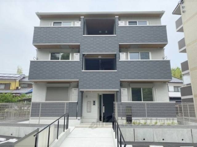 グランピア石山外観写真2