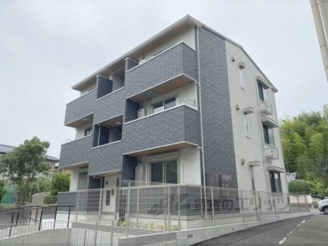 グランピア石山外観写真3