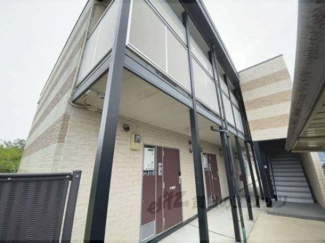 レオパレス天王外観写真2