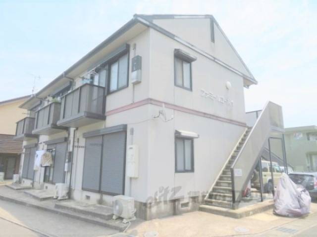 ファミールコーポ高屋１外観写真1