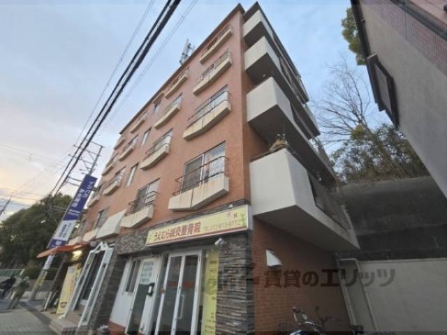 アドバンス香里外観写真1