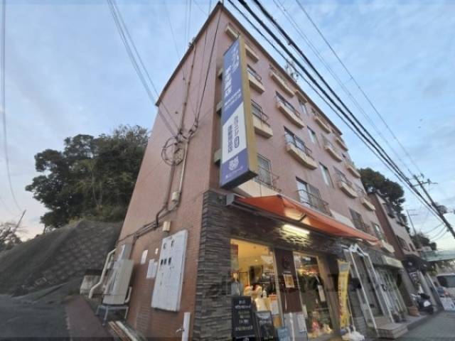 アドバンス香里外観写真2