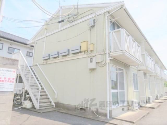ファミールコーポ高屋７外観写真1