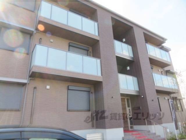 ドゥーズ外観写真2