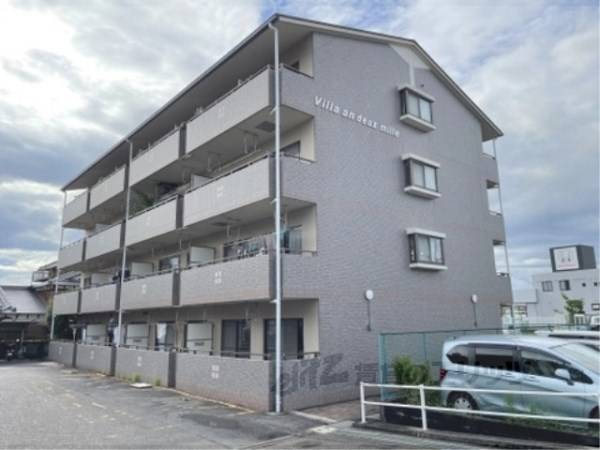 157168の外観写真