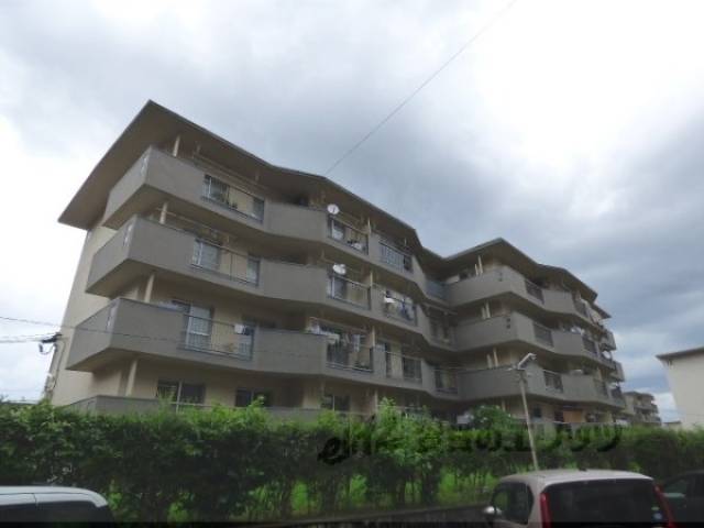 南円明寺ヶ丘団地16棟外観写真2