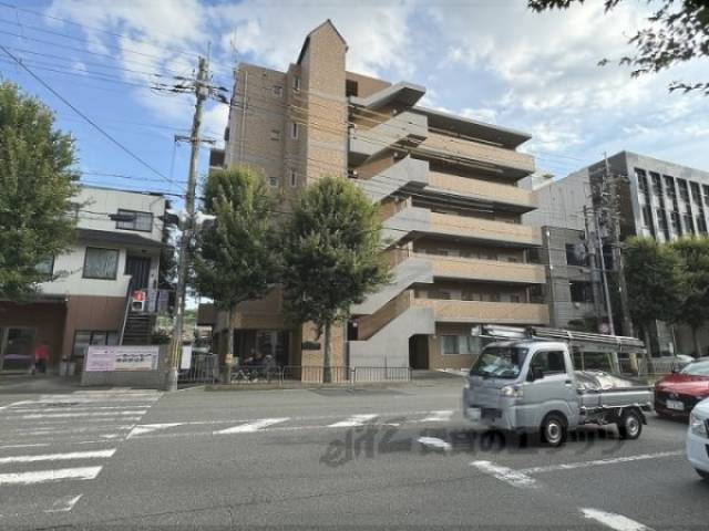 リヴァーウエスト西野山外観写真3