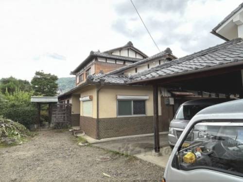 桂駅より徒歩70分 築76年1ヶ月 1階建の賃貸物件