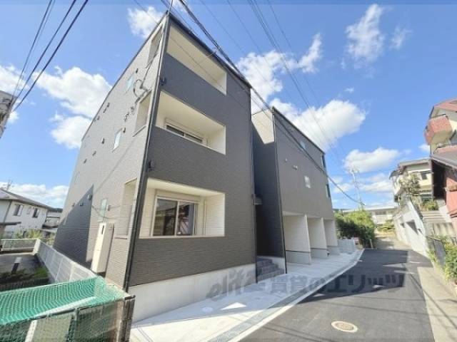 ジーメゾン渚元町クレサス外観写真1