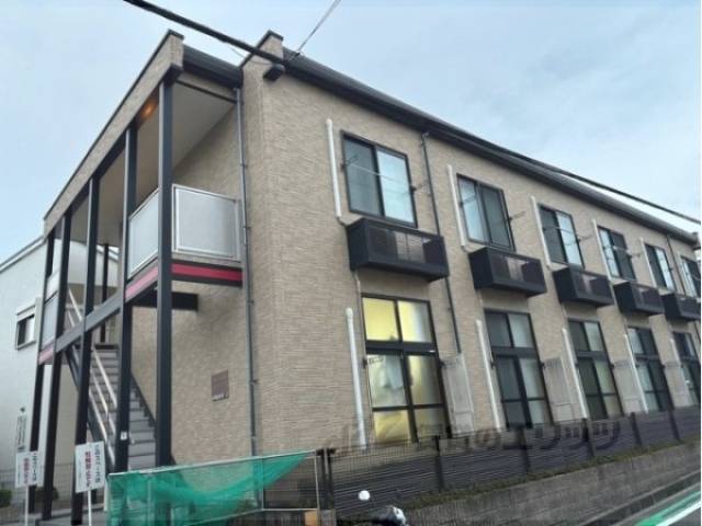 レオパレス桜邸外観写真2