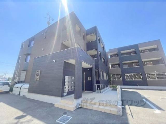 シャトーエレガント外観写真1