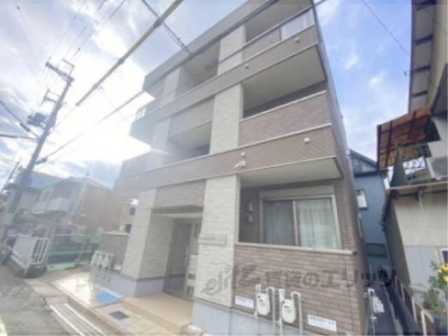 エヴィメリアＤ外観写真3