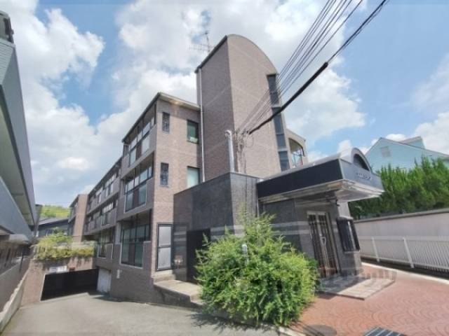 メゾン・ド・ライン外観写真1