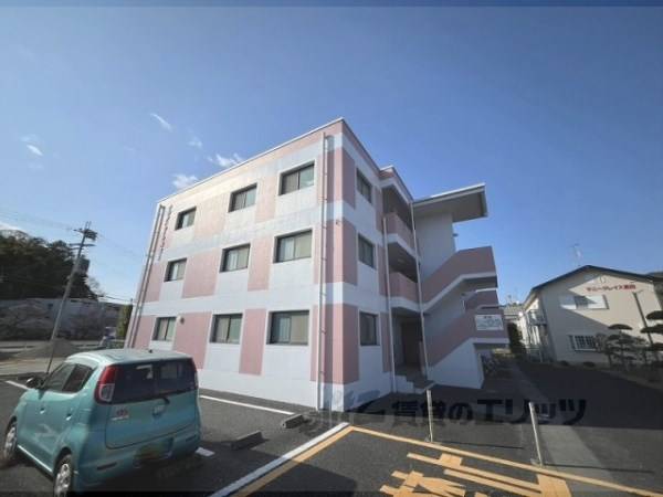 157907の外観写真