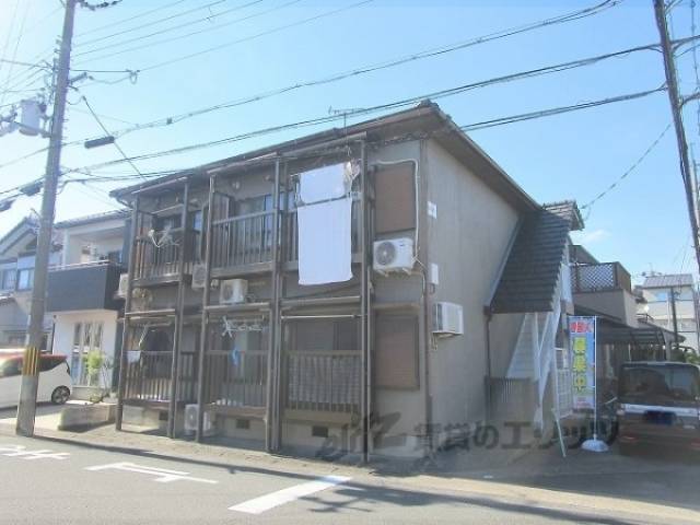 亀岡一谷ハイツ外観写真3