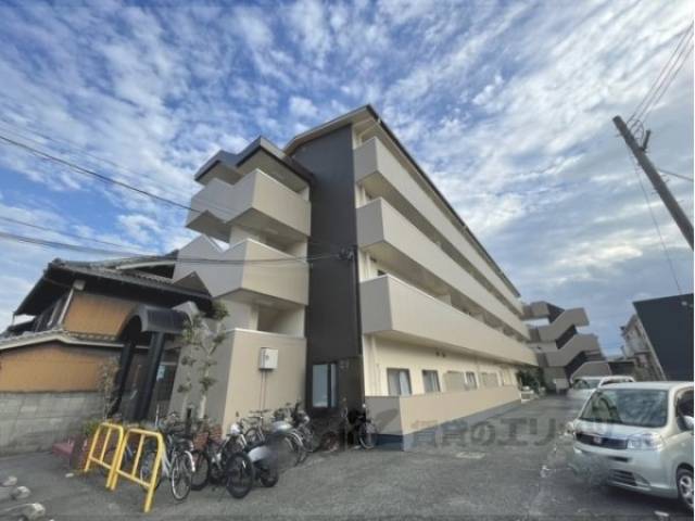 シルクロード醍醐外観写真1