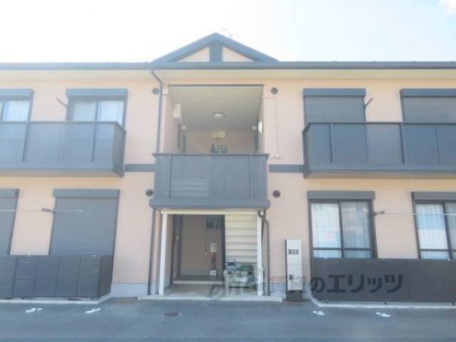 マンション　ブルーバード外観写真1